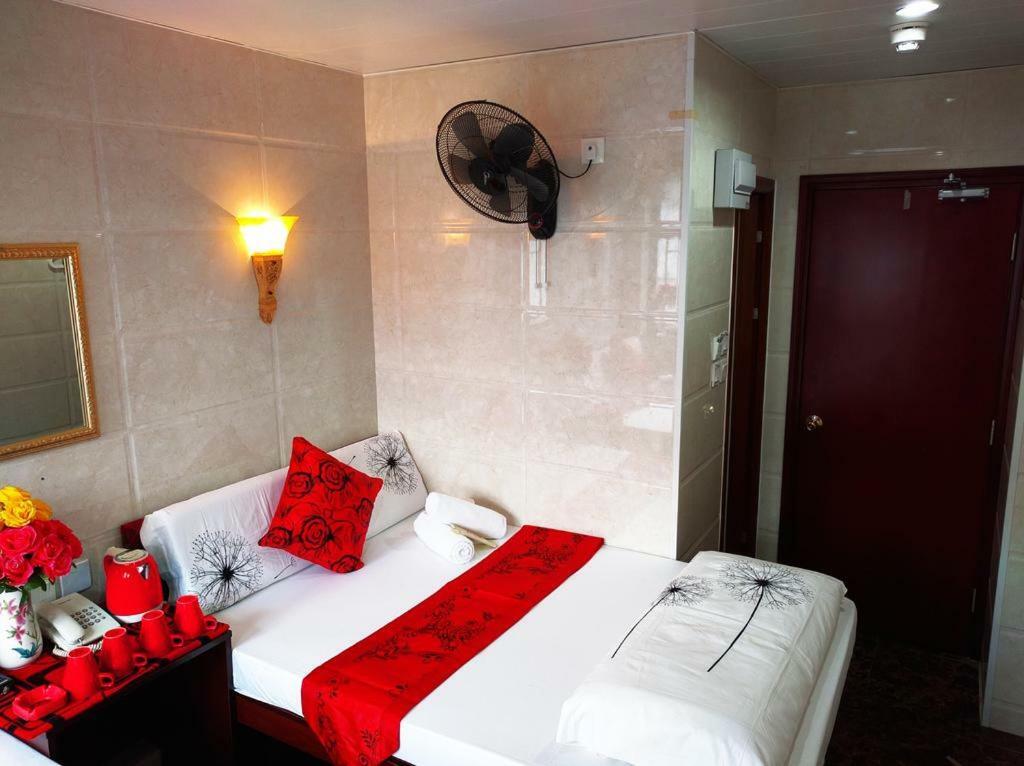 Hostel 16 Paris Guest House Block E Reception 10Th Floor Hongkong Zewnętrze zdjęcie