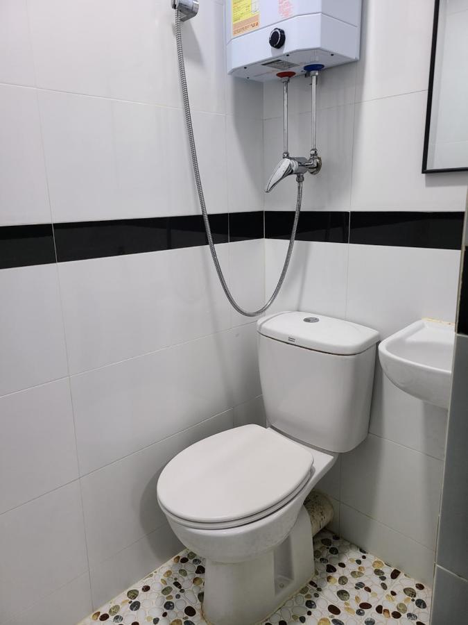 Hostel 16 Paris Guest House Block E Reception 10Th Floor Hongkong Zewnętrze zdjęcie